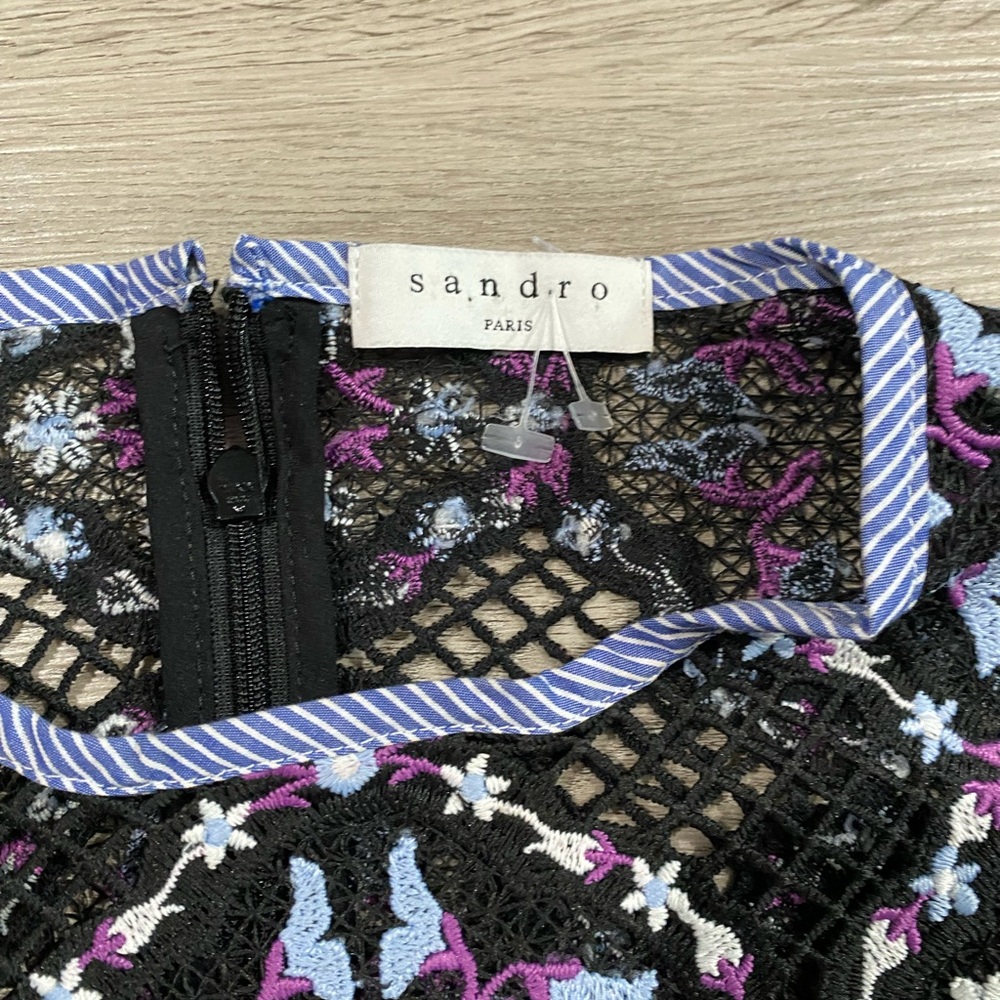 Sandro Charlotte Lace-and-Stripe Top Elegant Black Lace Women's Top‎ - Picture 5 of 9